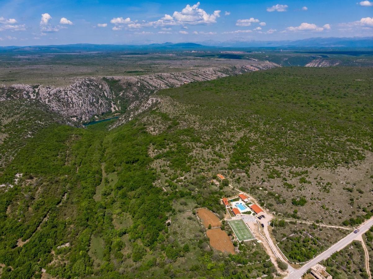New! Promina Luxury Villa With 72Sqm Heated Pool, Jacuzzi, Infrared Sauna, Tennis Court, Media Room Bogatić Kültér fotó